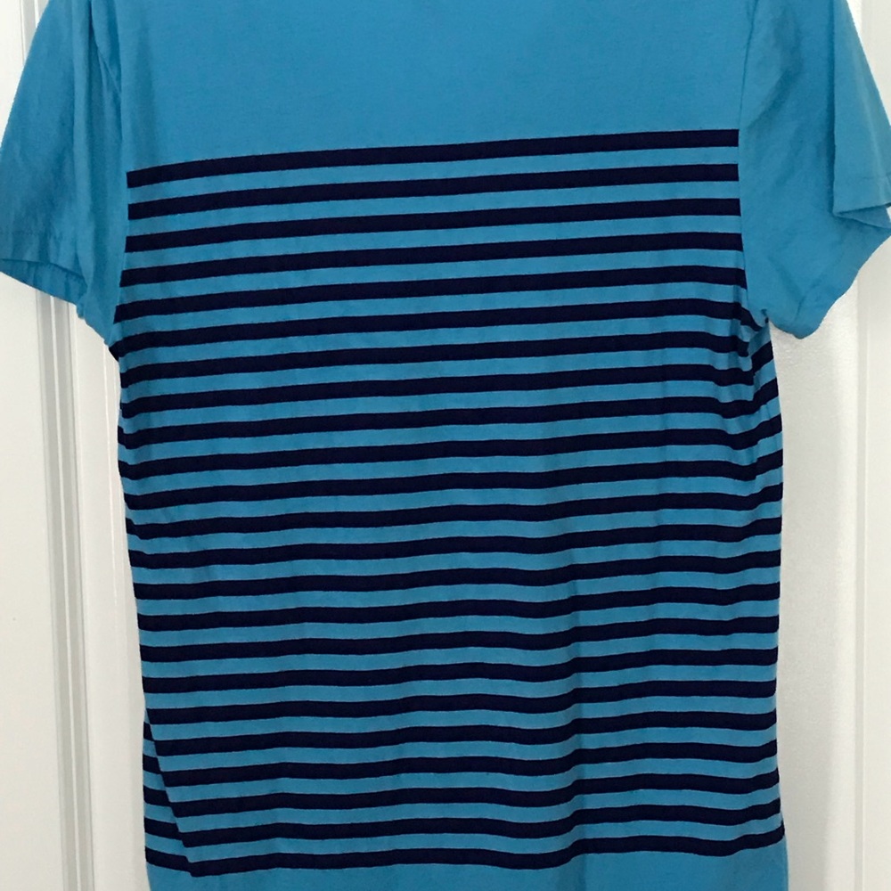 V-neck t-shirt - Picture 4 of 4